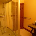 Bathroom in Amber Suite